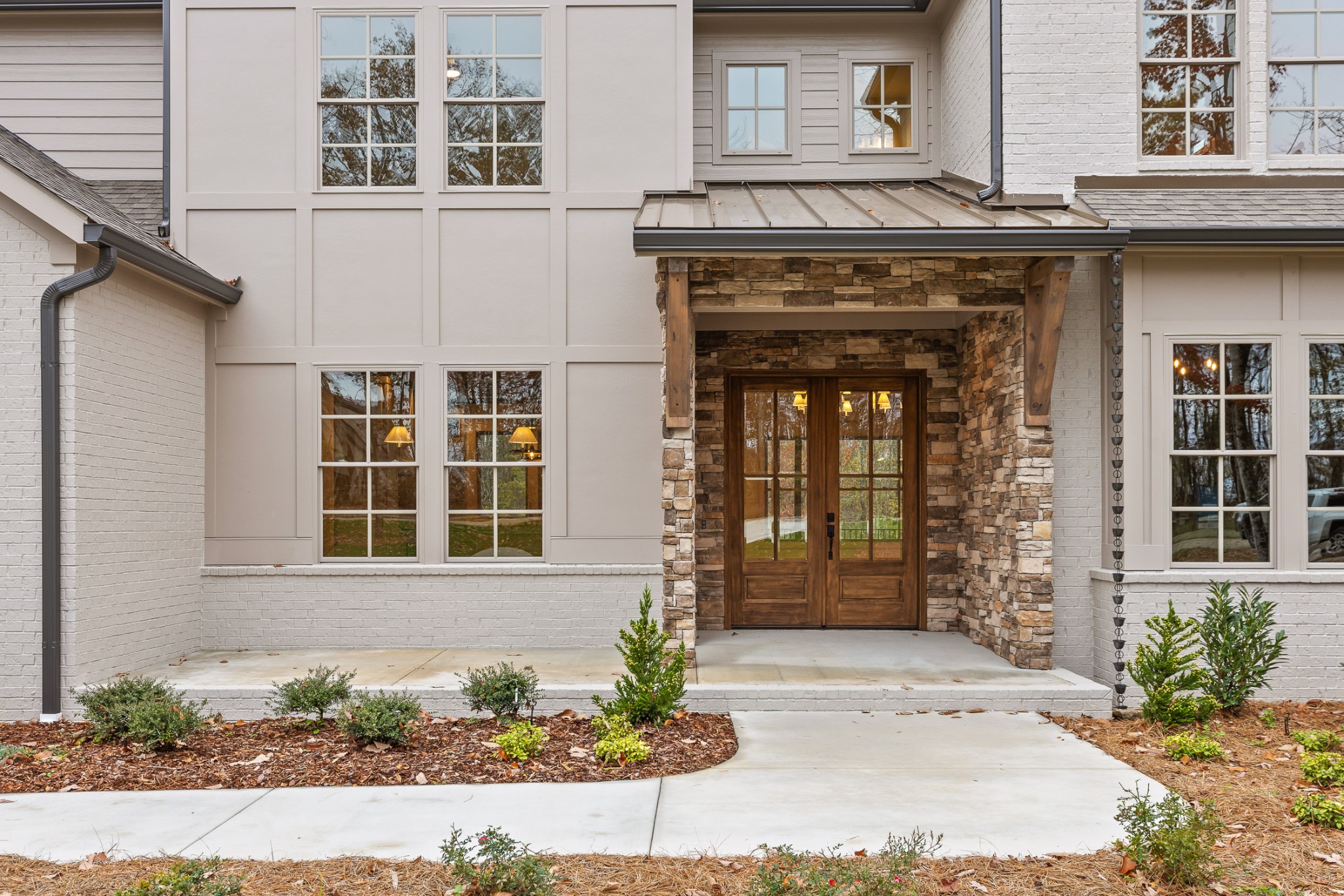 8635 Mountain Laurel Trail