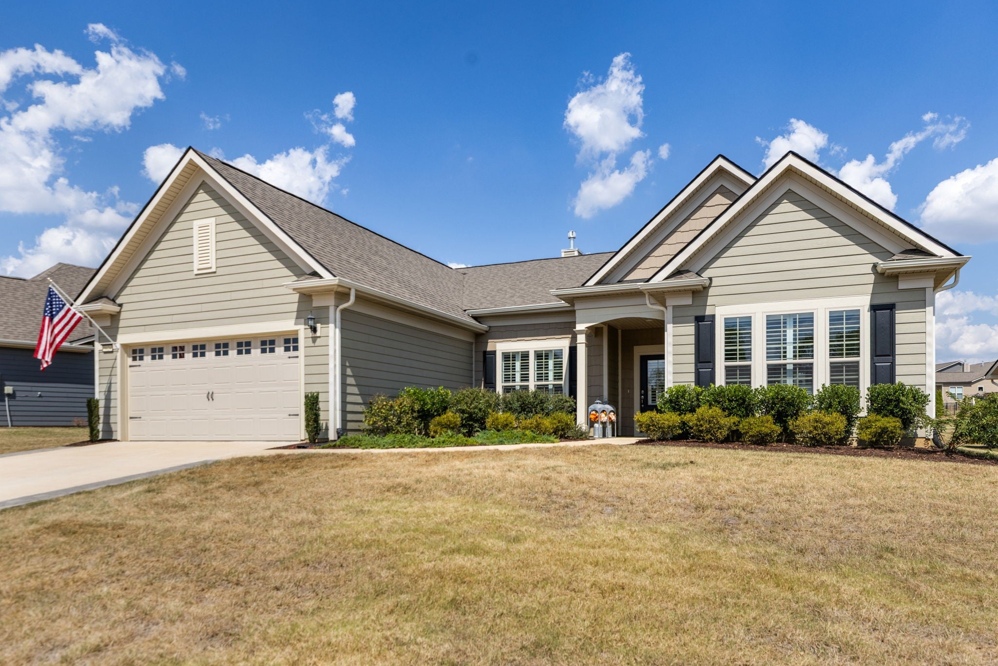 Search Listings 3 5024 Lincoln Gln