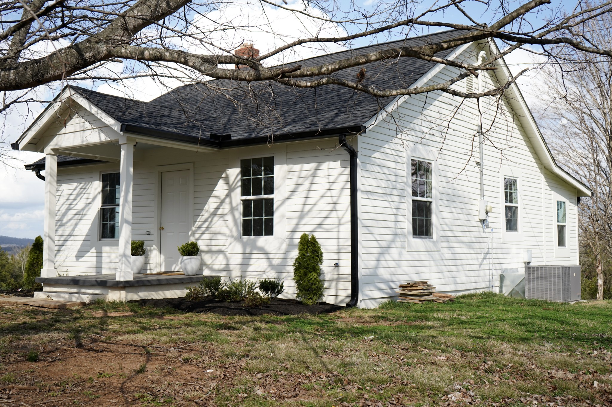 999 Old Lewisburg Hwy