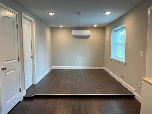 862 Berry St NE