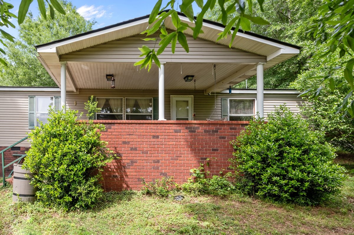 6120 Flatwoods Rd