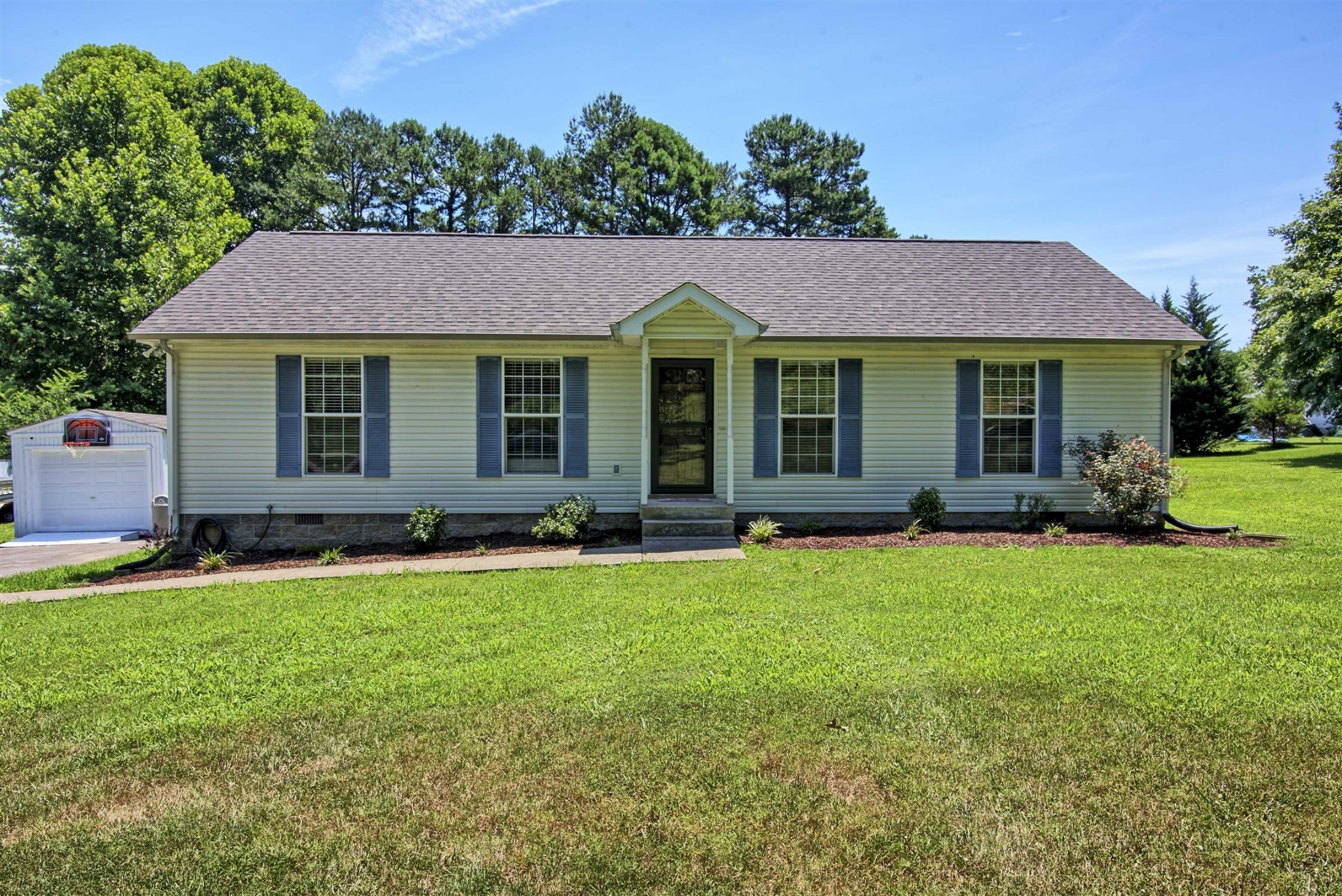 7102 Bahne Rd