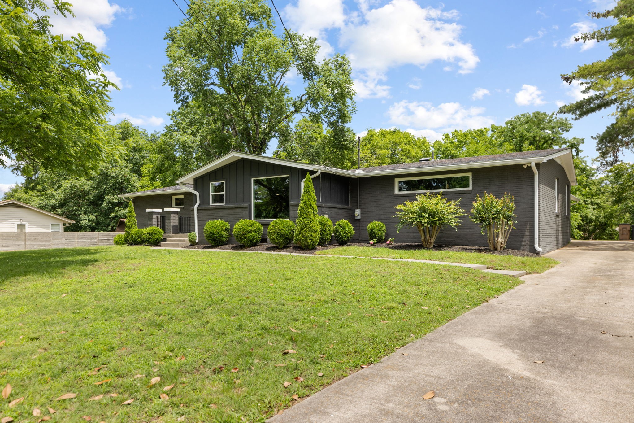 3008 Windemere Cir