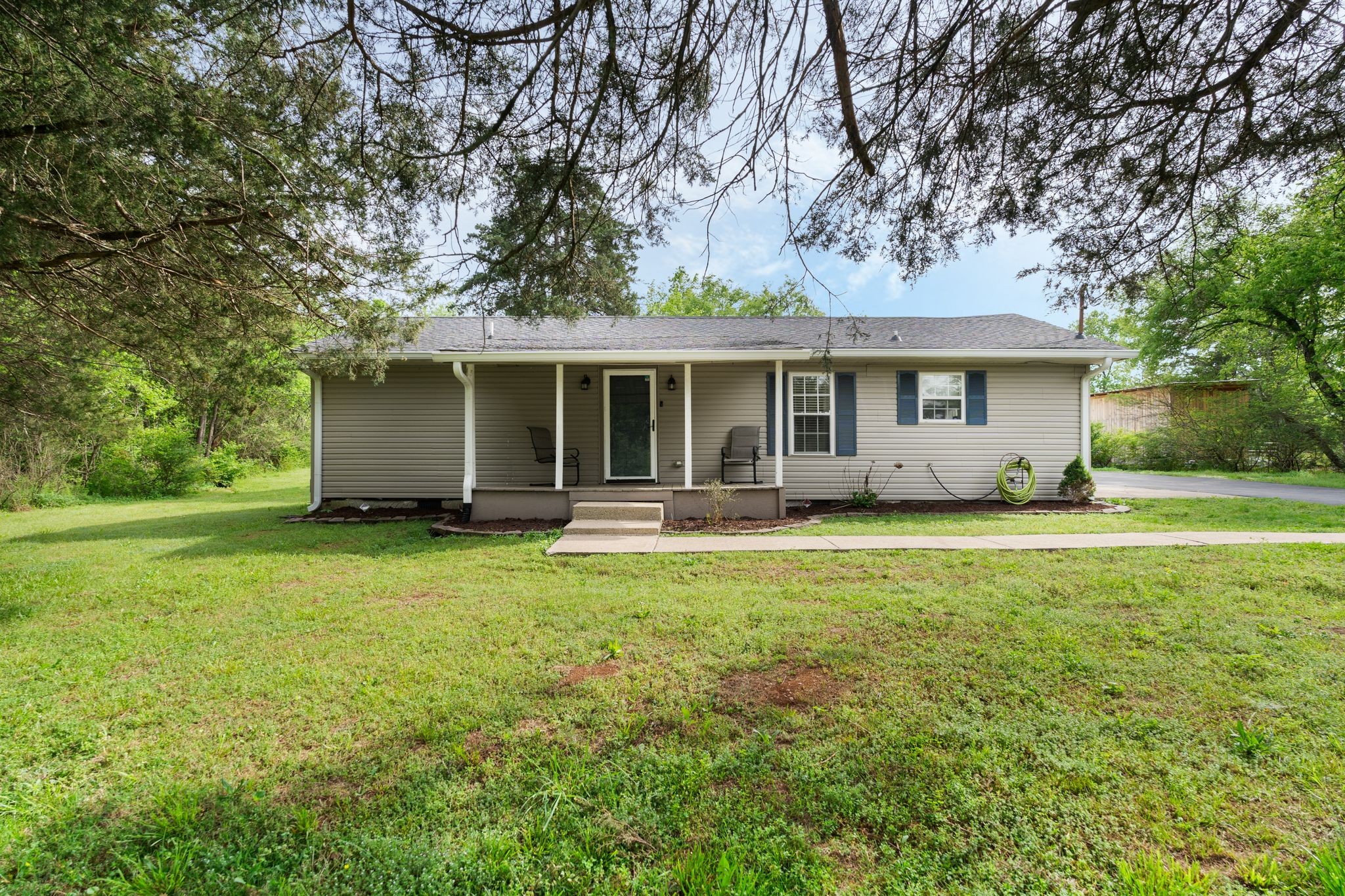 3806 Woodbury Pike