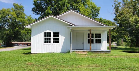 Photo of 101 Joe St, Waverly, TN 37185 (MLS # 3513580)