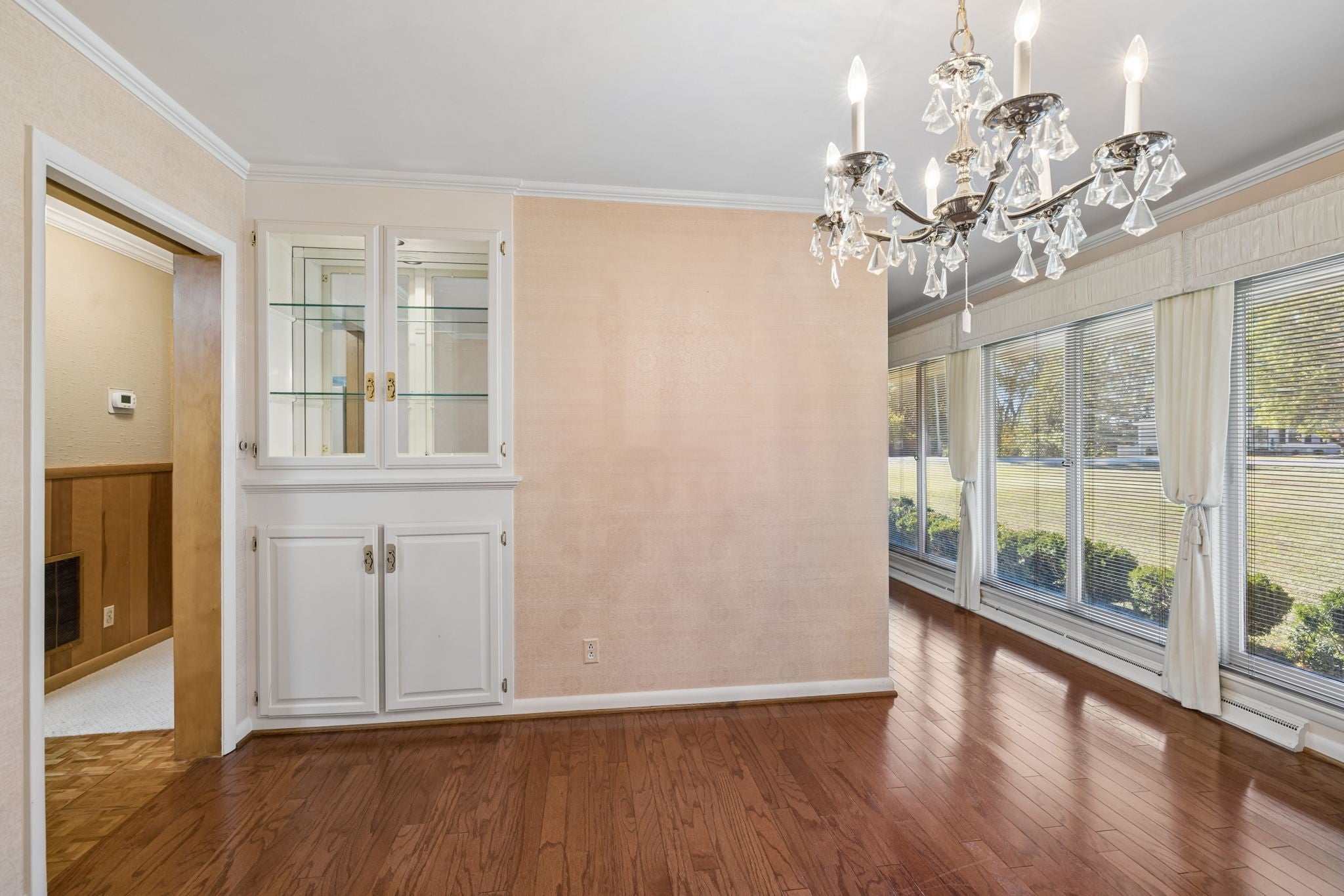 1111 Manor Rd