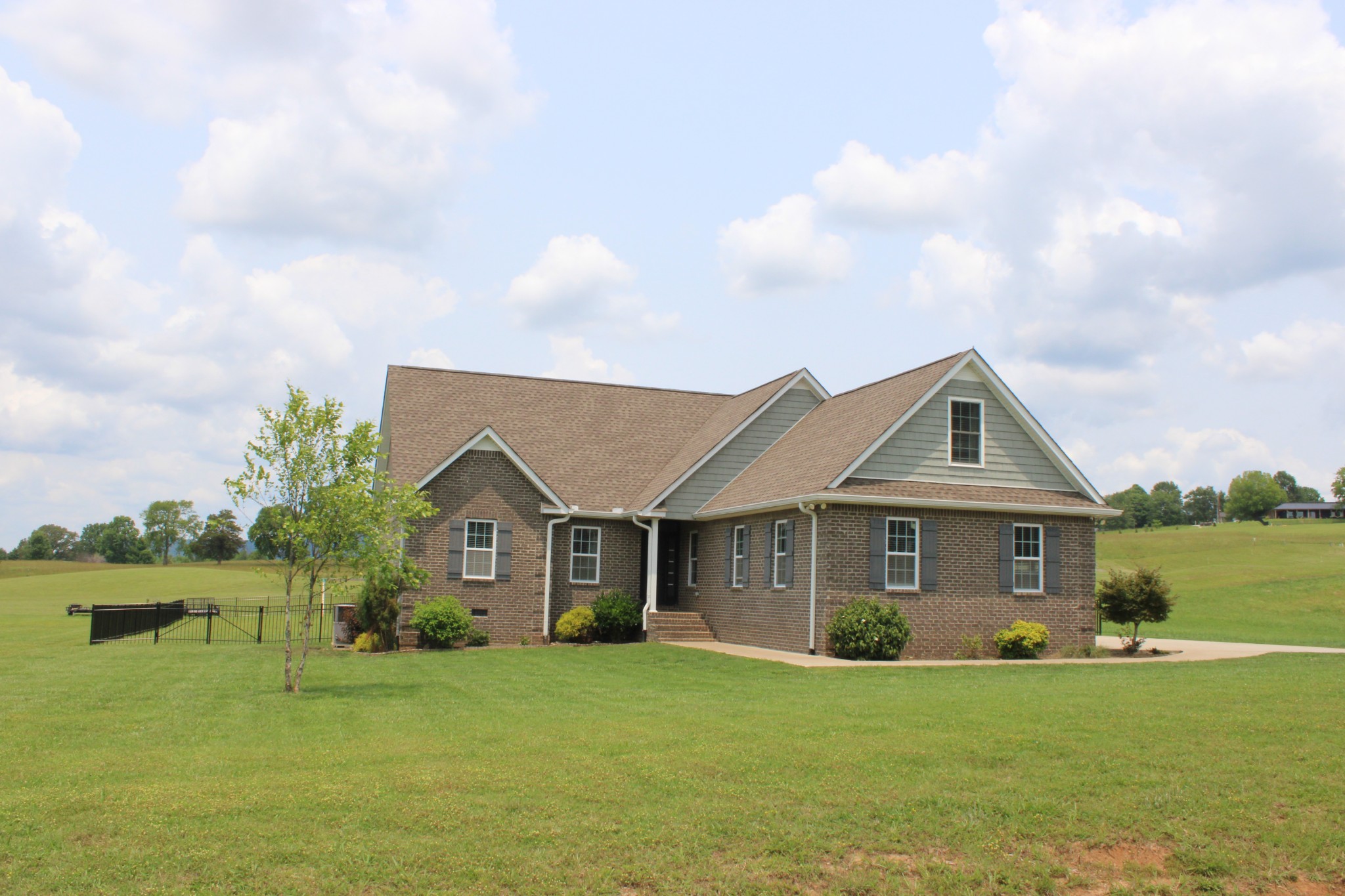 400 Collins Run