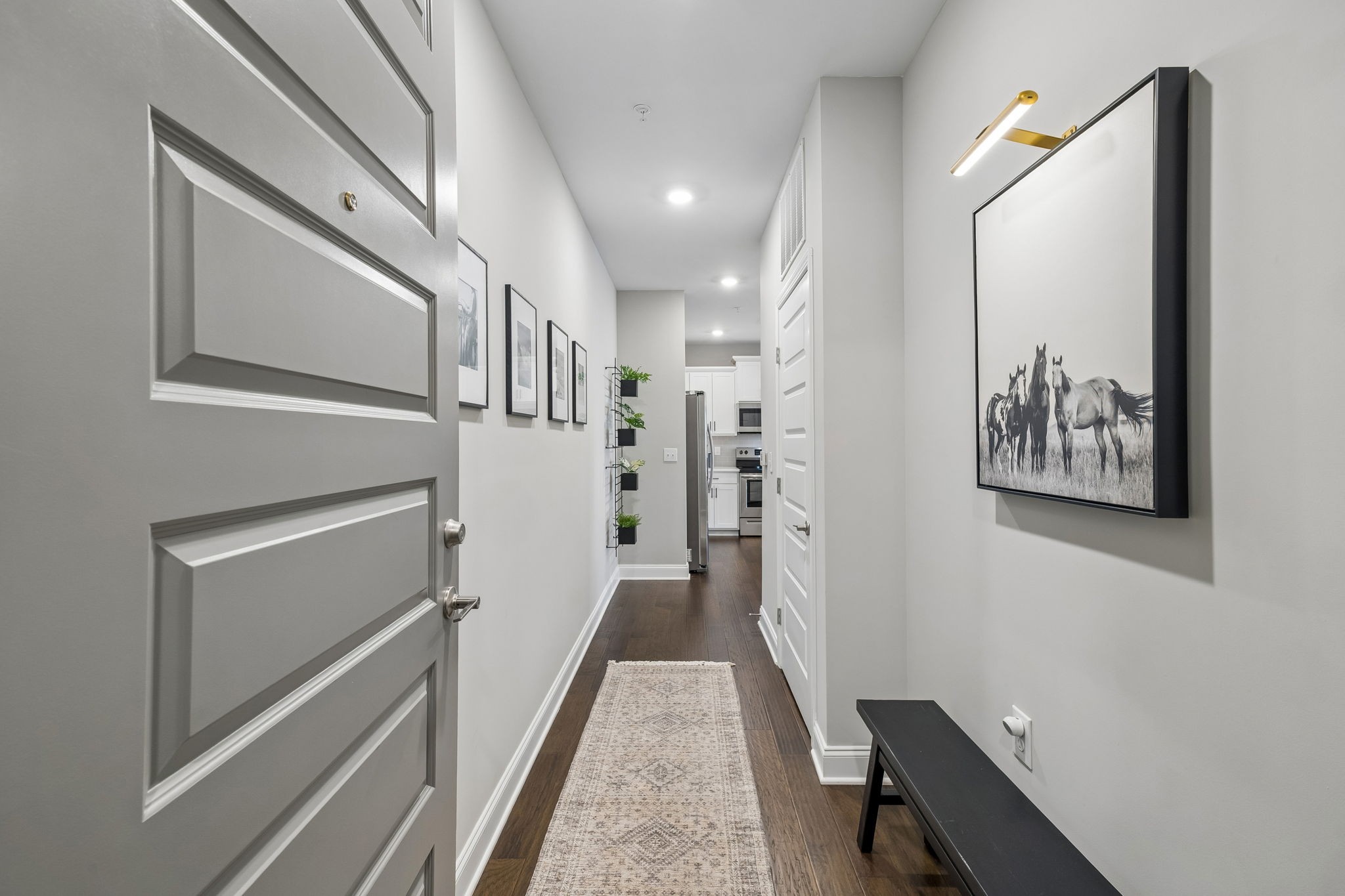 1901 Shadow Green Dr 204