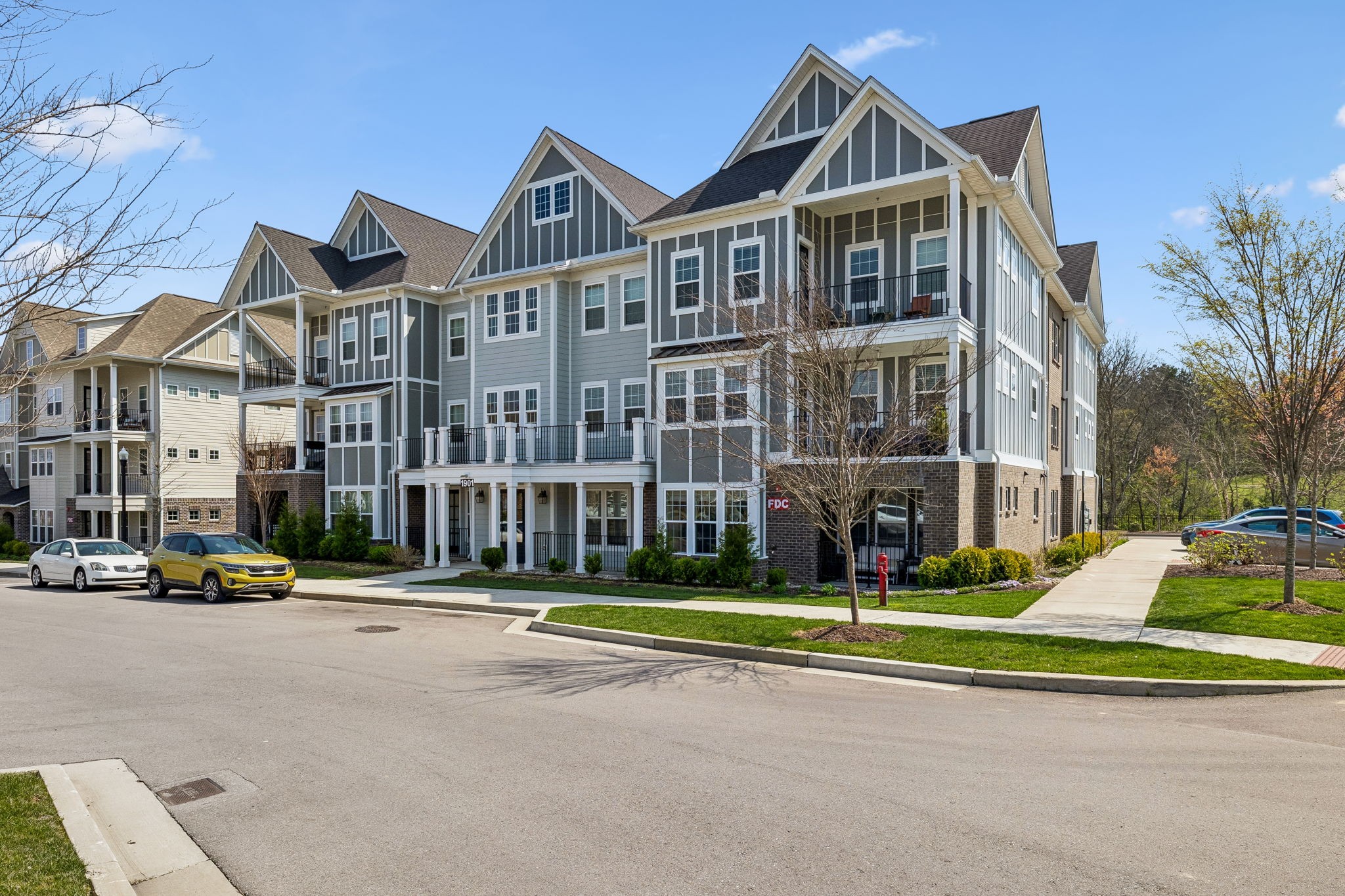 1901 Shadow Green Dr 204