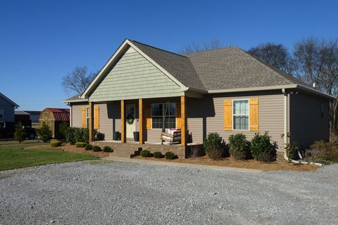 720 Armstrong Rd Castalian Springs TN 37031