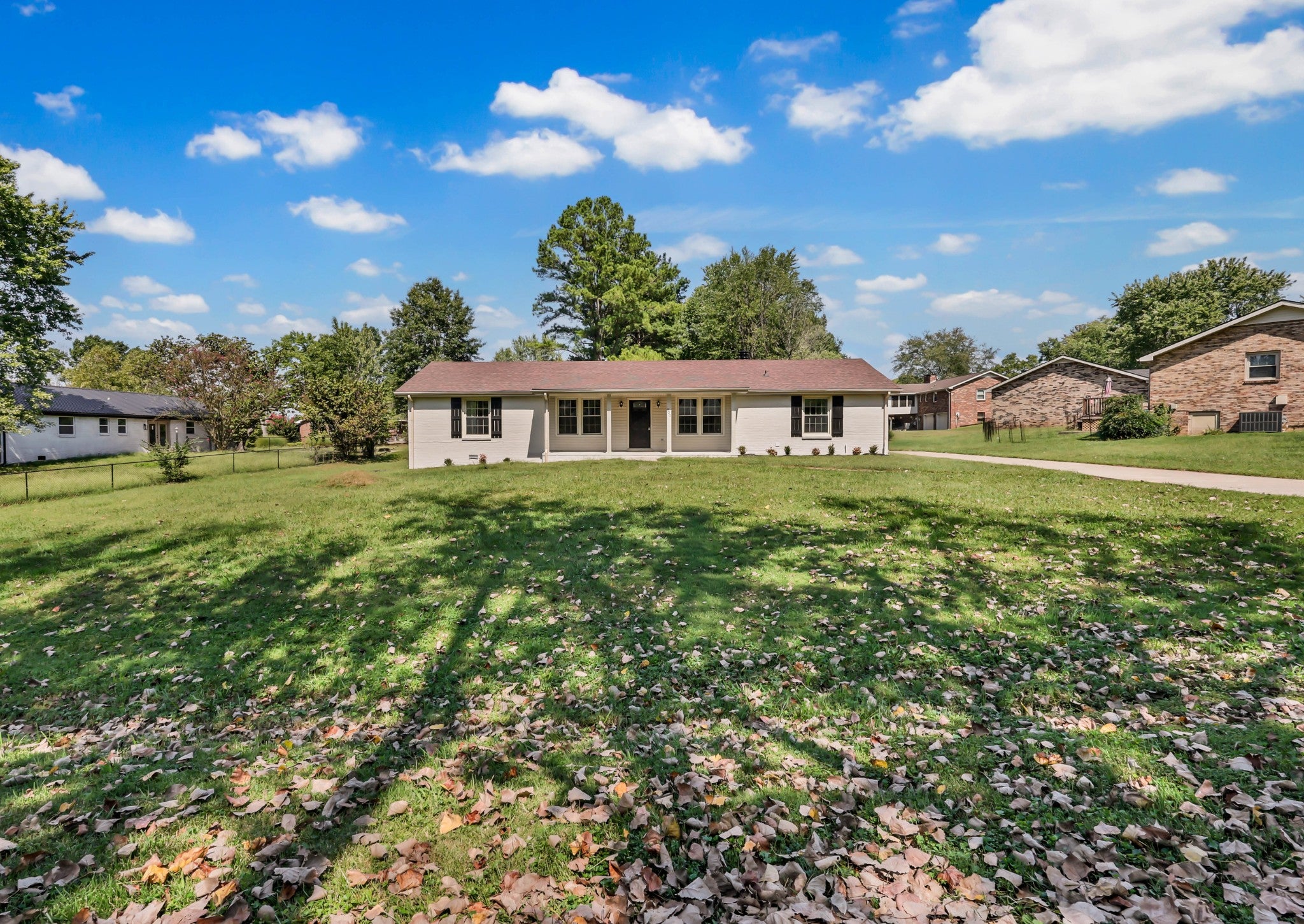 803 Laurel Dr