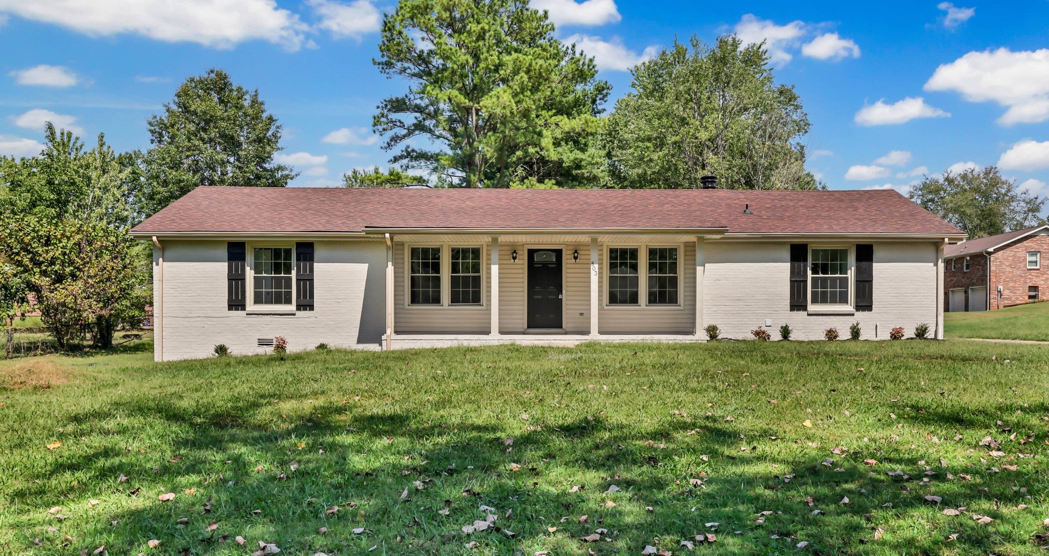 803 Laurel Dr
