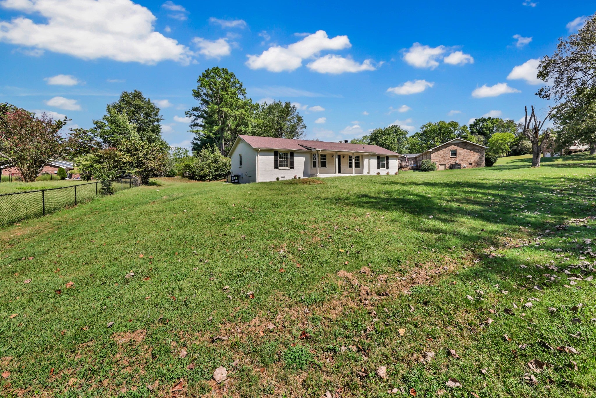 803 Laurel Dr