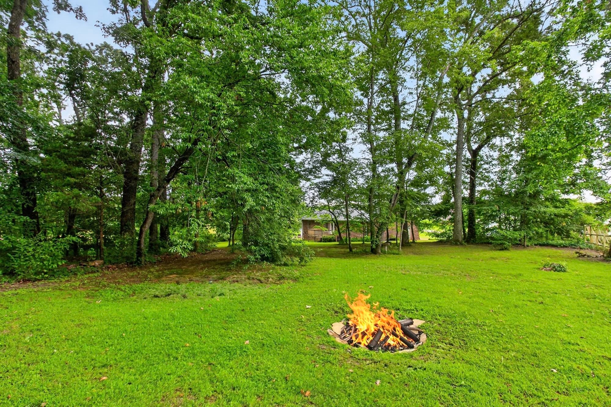 110 Needham Ln