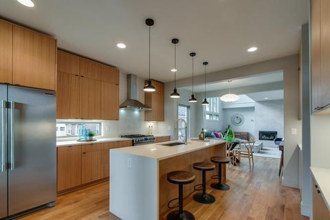 1712 Neal Ter A Nashville TN 37203