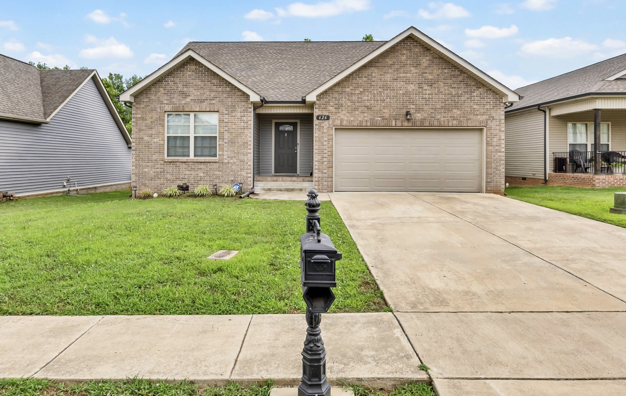 626 Snowshoe Ln