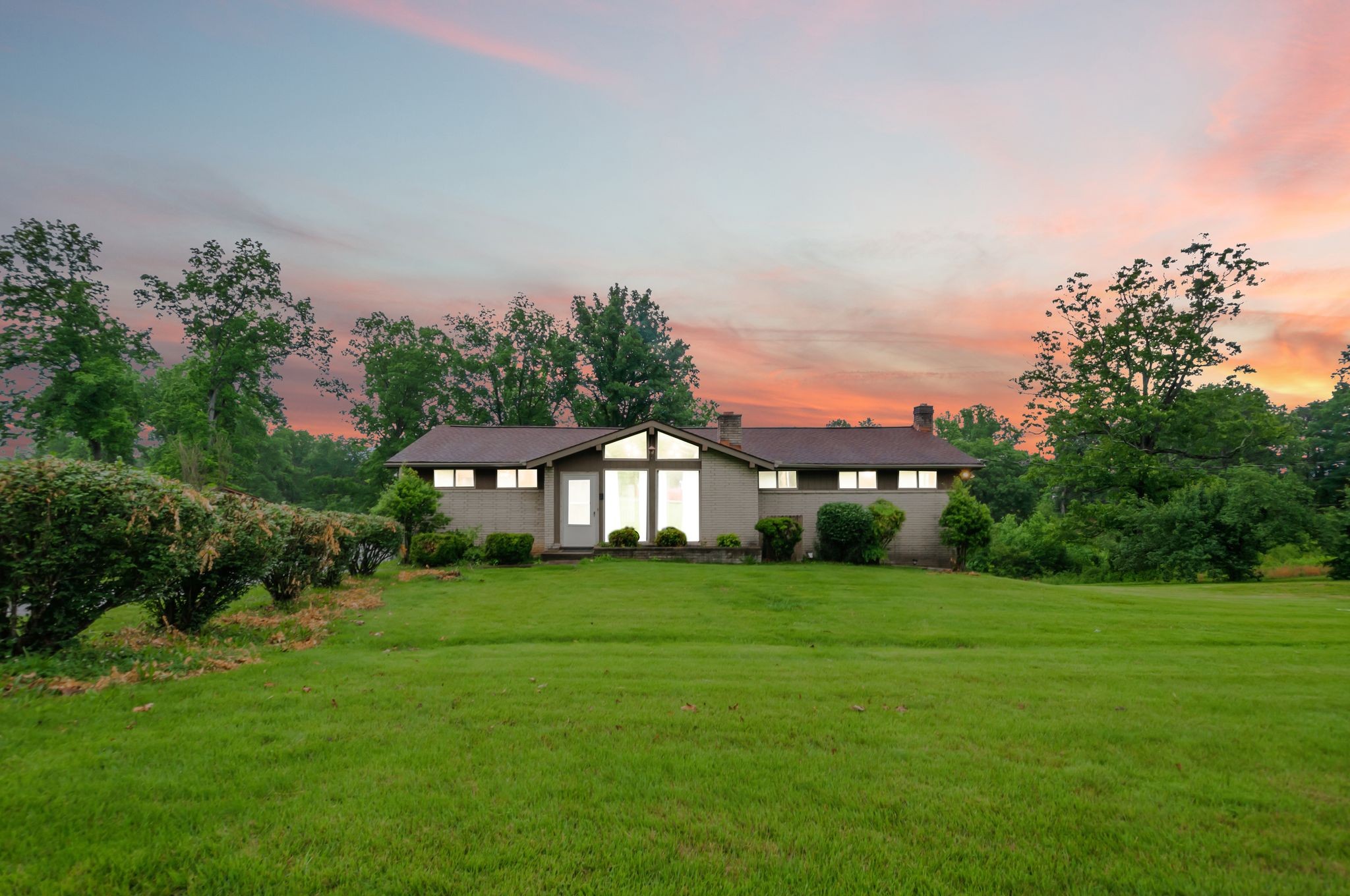1033 Pine Valley Rd