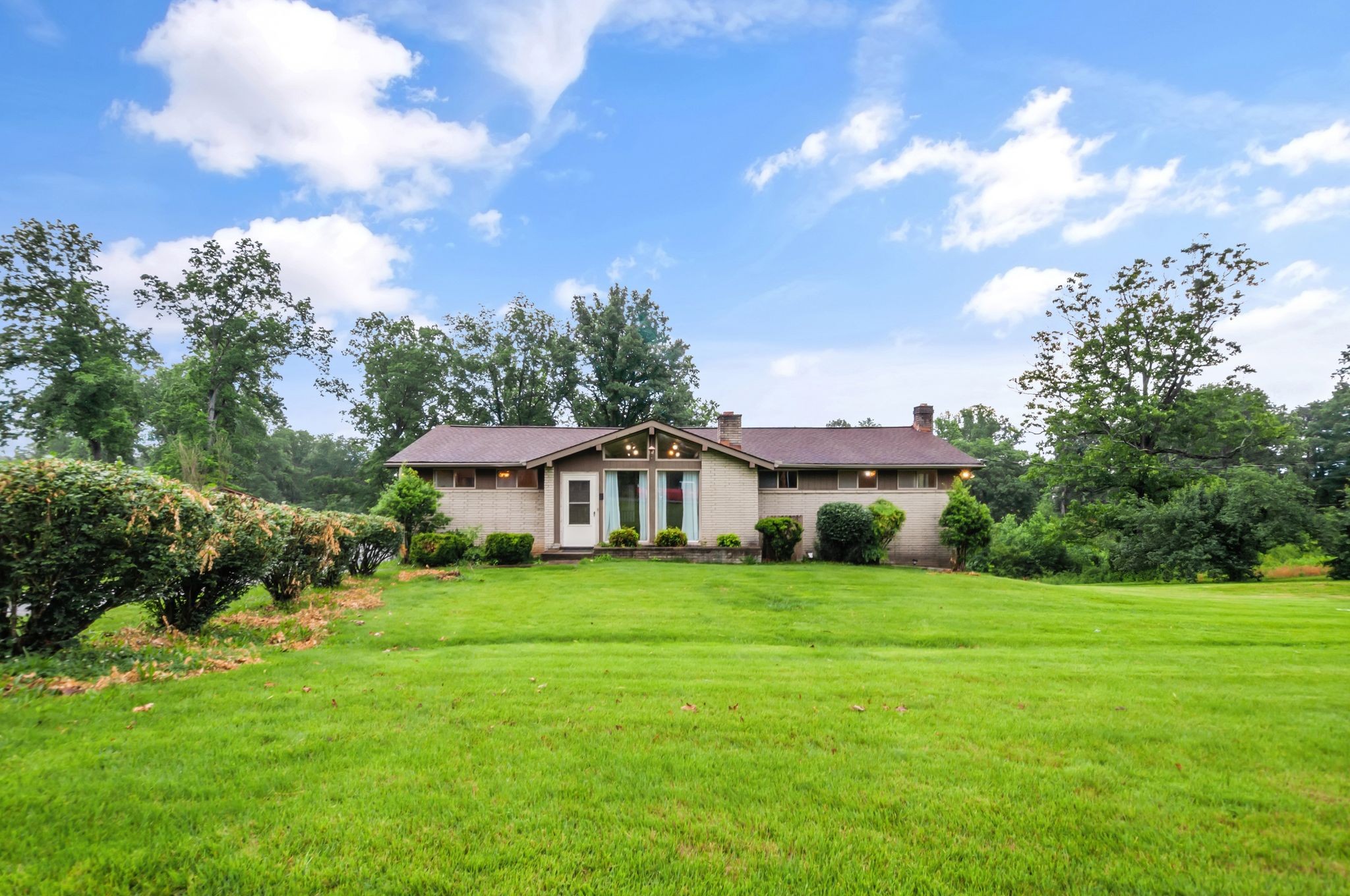 1033 Pine Valley Rd