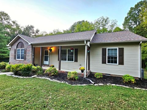 2524 Distillery Rd Greenbrier TN 37073