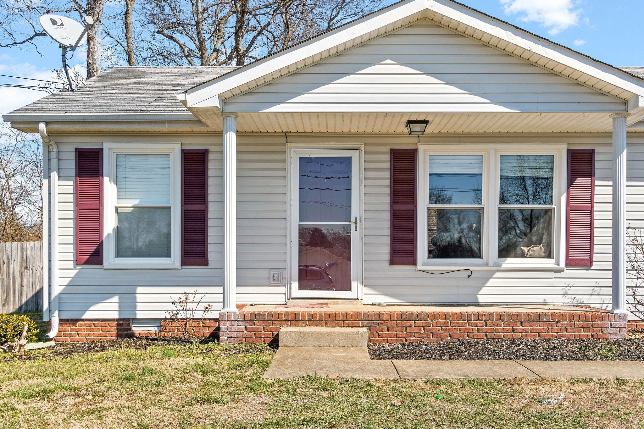 1055 Tolliver Way