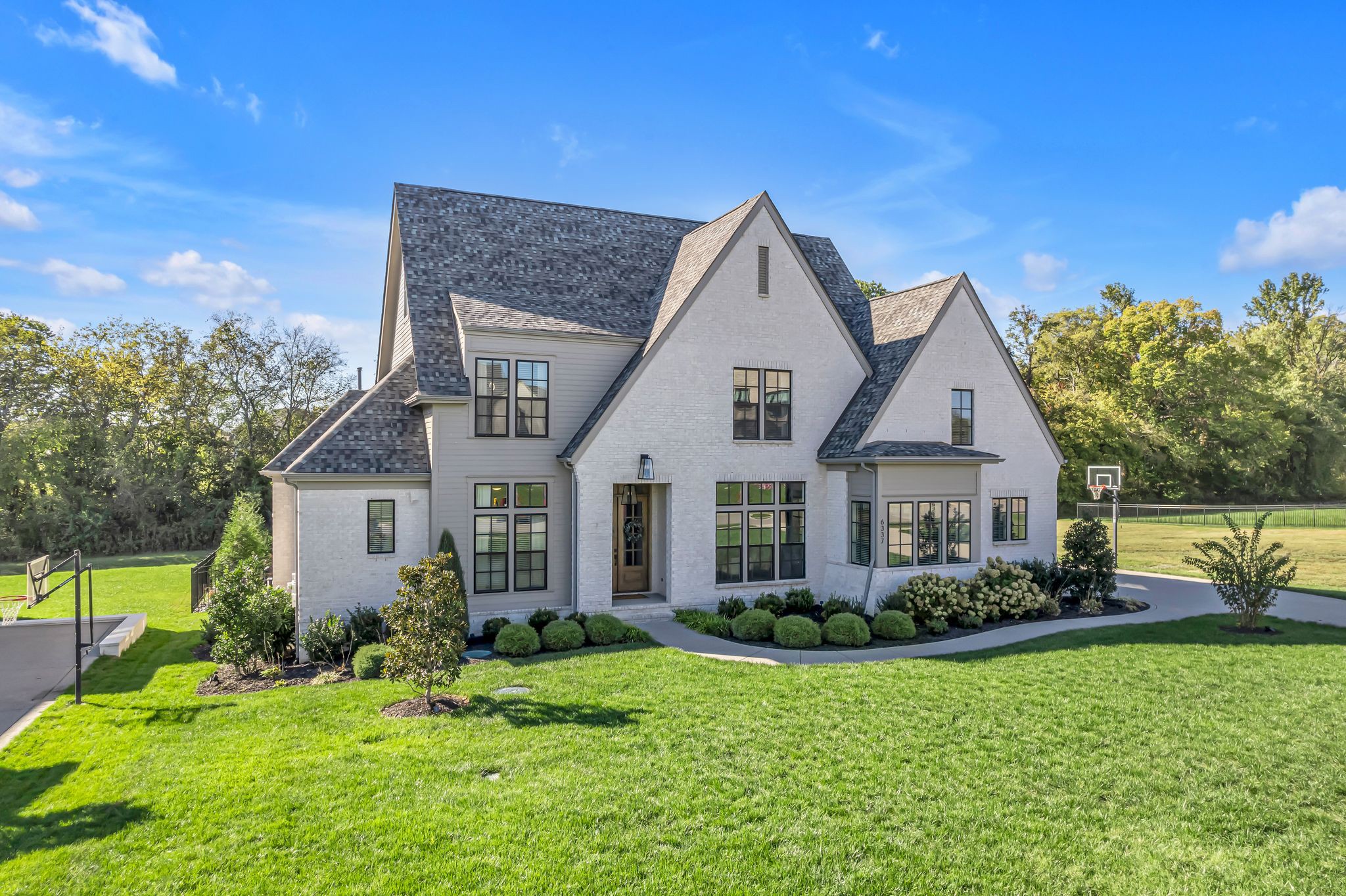 6337 Percheron Ln