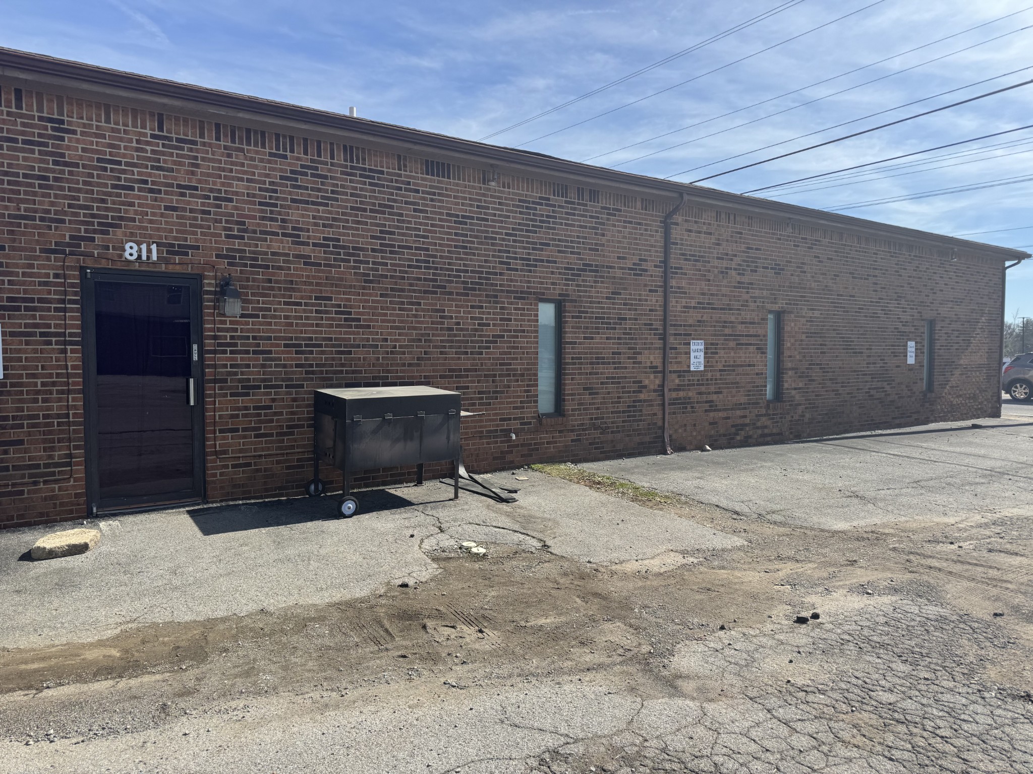 809 Providence Blvd