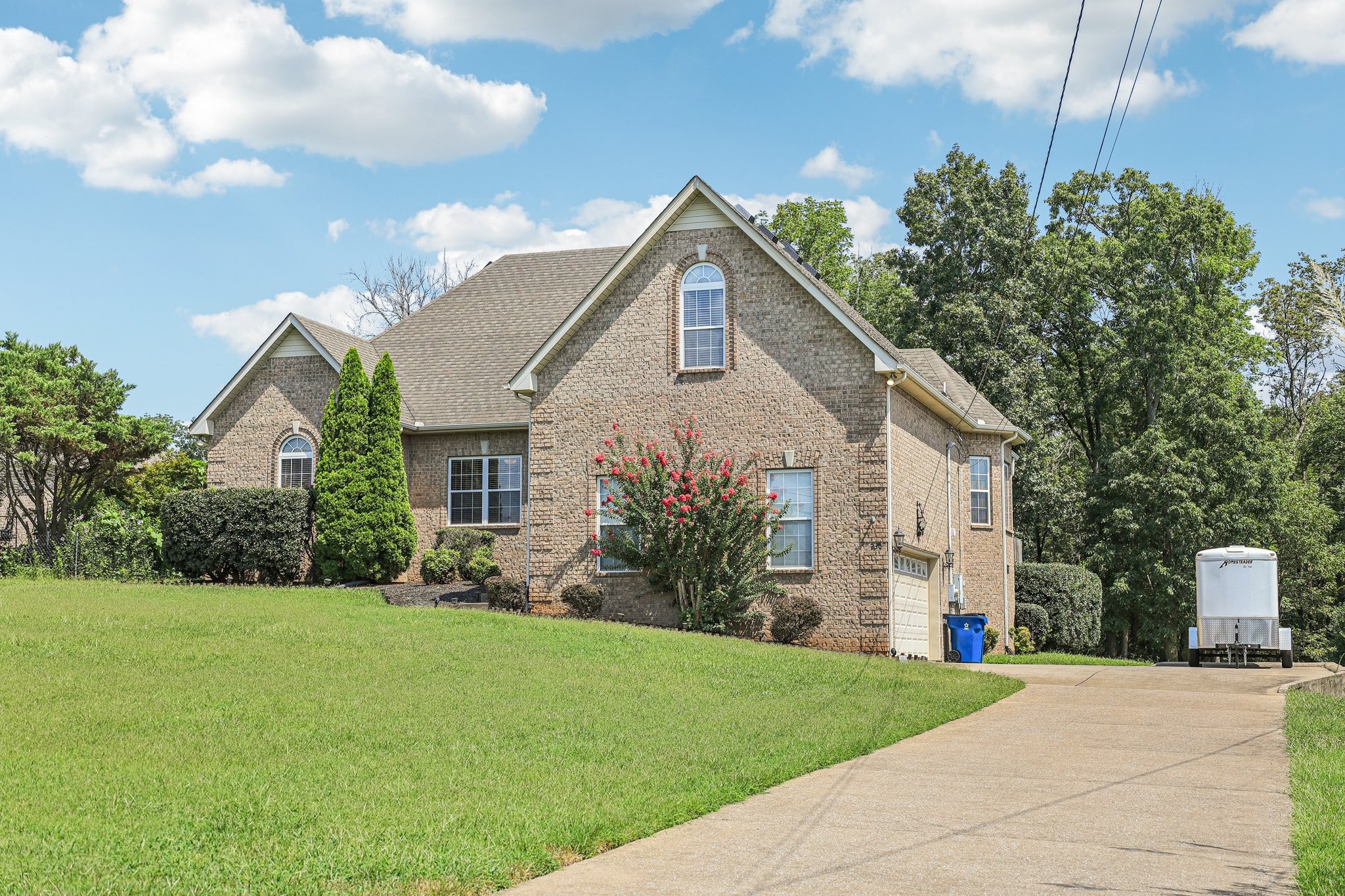230 Bonifay Dr