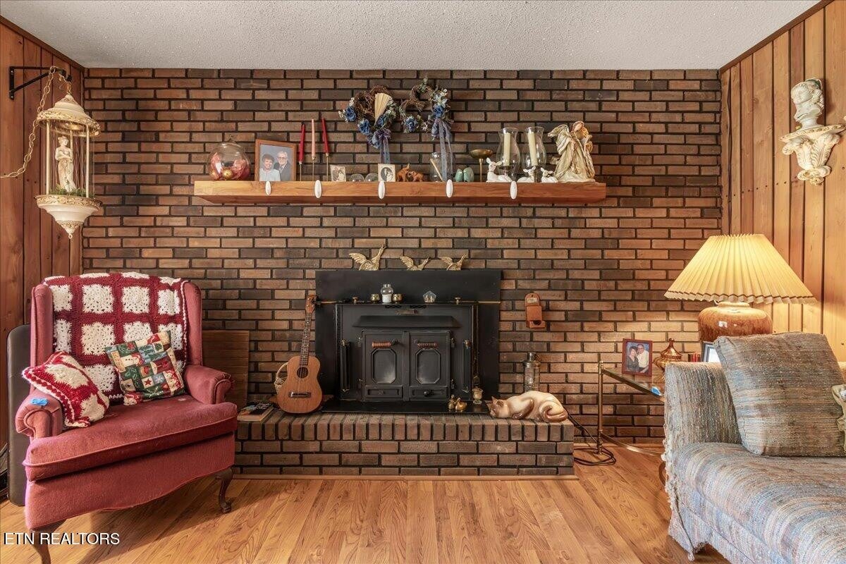 459 Kincaid Rd