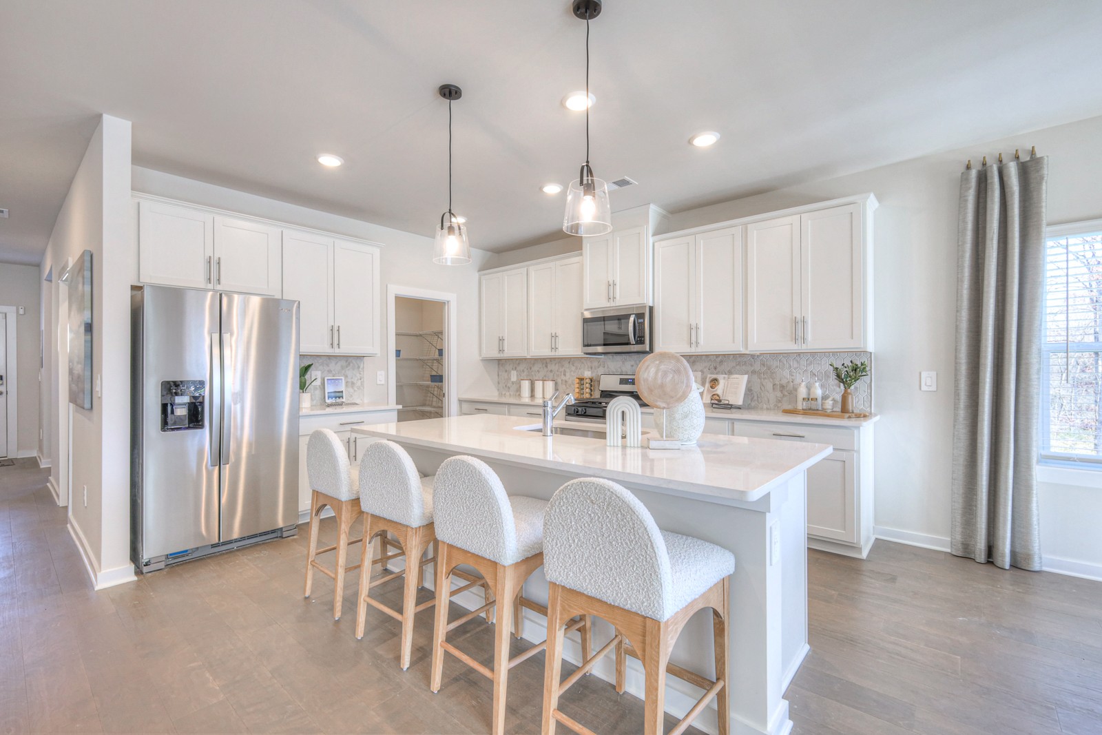 709 Brody Ct