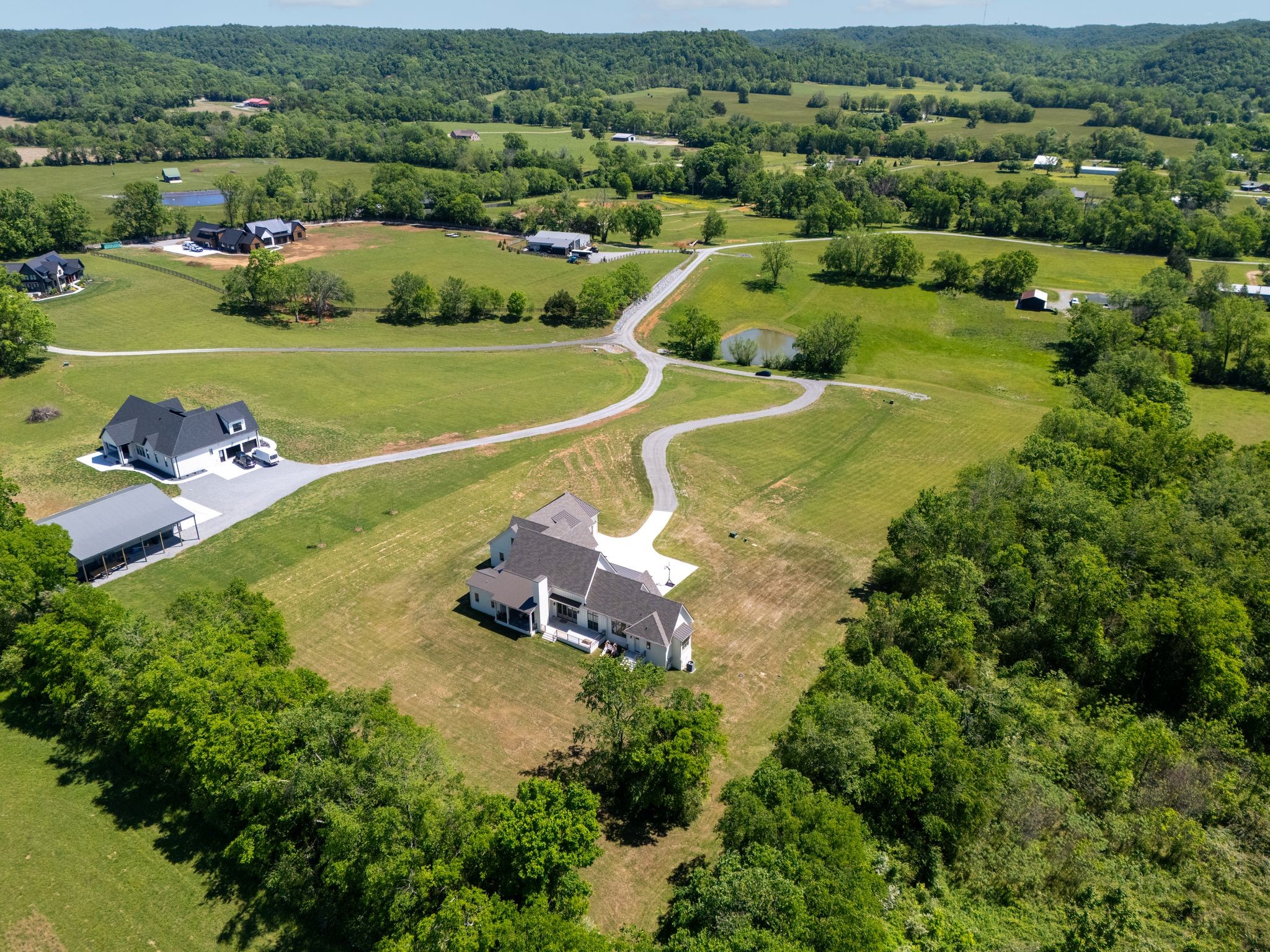 Gallatin, Tennessee, 37066, United States, 4 Bedrooms Bedrooms, ,4 BathroomsBathrooms,Residential,Active,2020772