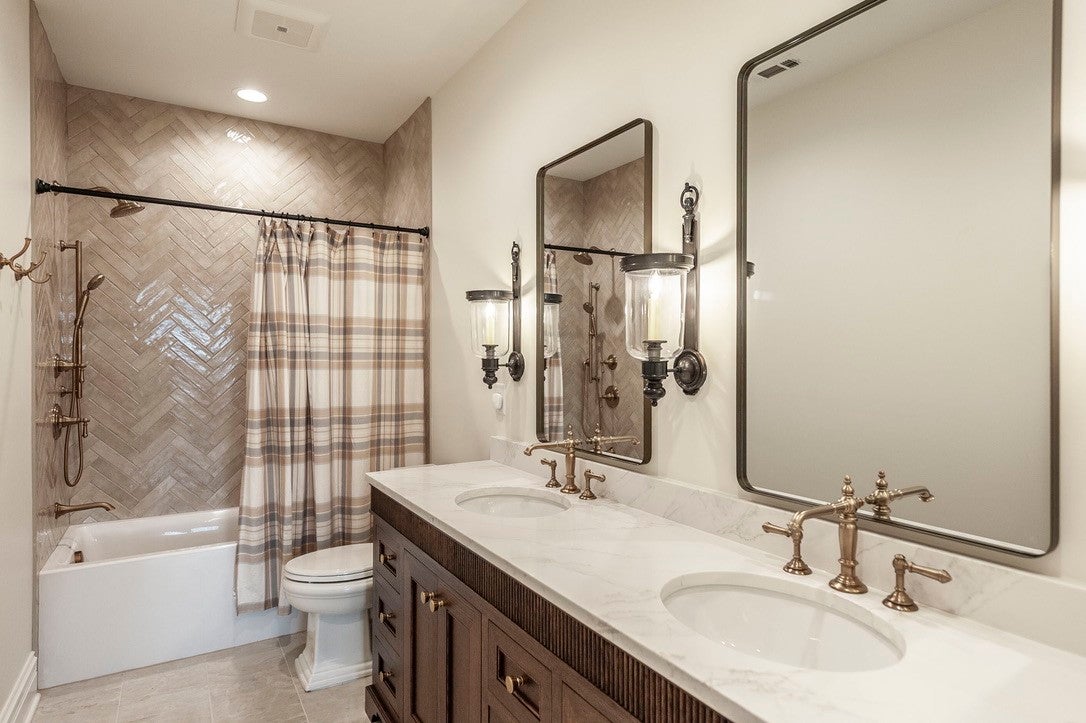 Gallatin, Tennessee, 37066, United States, 4 Bedrooms Bedrooms, ,4 BathroomsBathrooms,Residential,Active,2020772