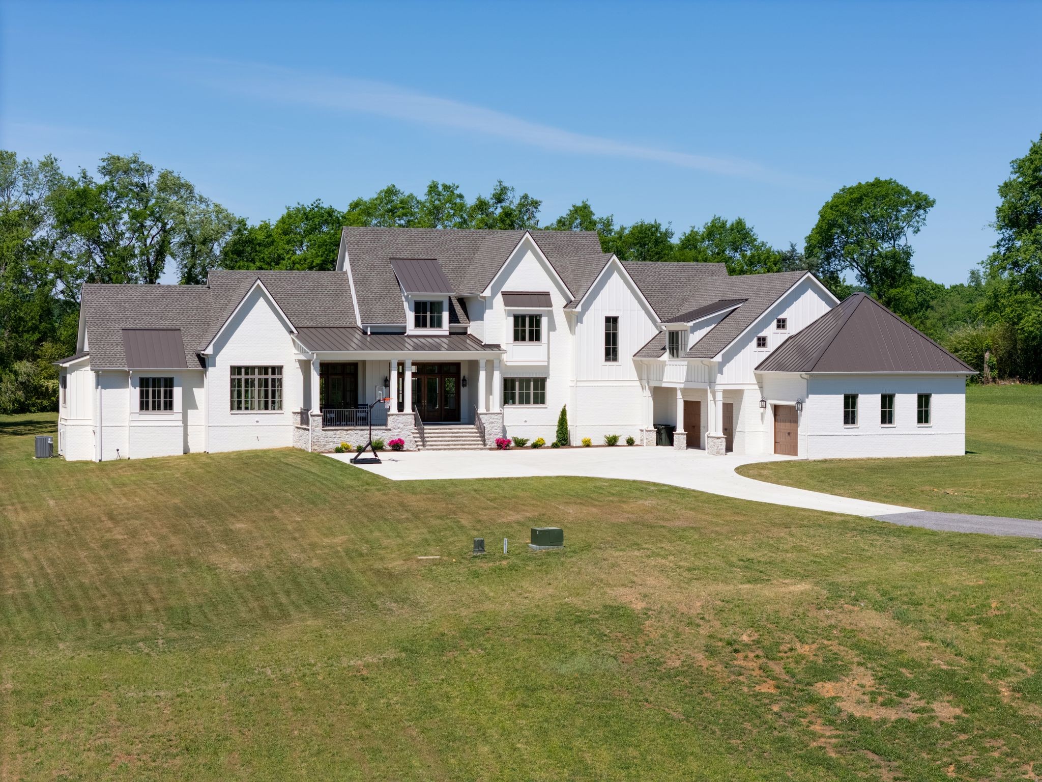Gallatin, Tennessee, 37066, United States, 4 Bedrooms Bedrooms, ,4 BathroomsBathrooms,Residential,Active,2020772
