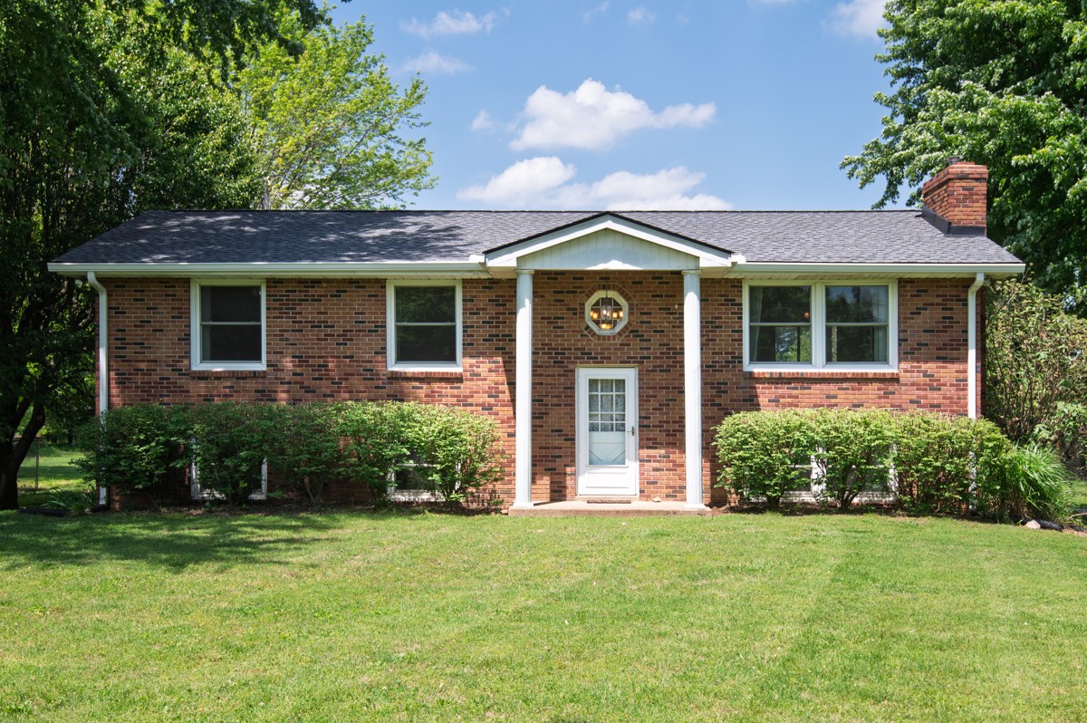 920 Shun Pike