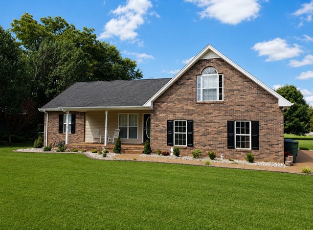 115 Oak Hill Dr