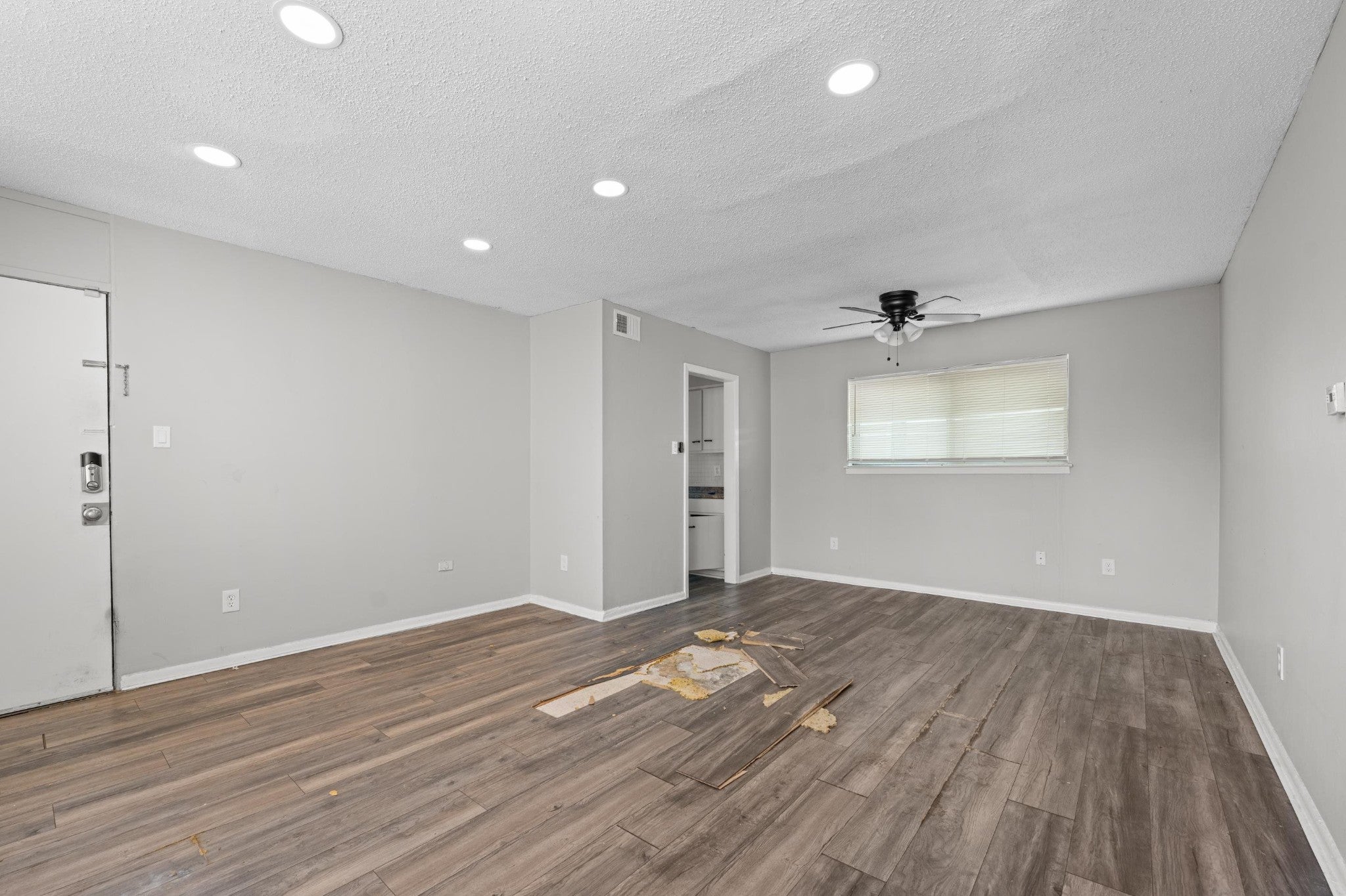 105 N BELVEDERE BLVD 6