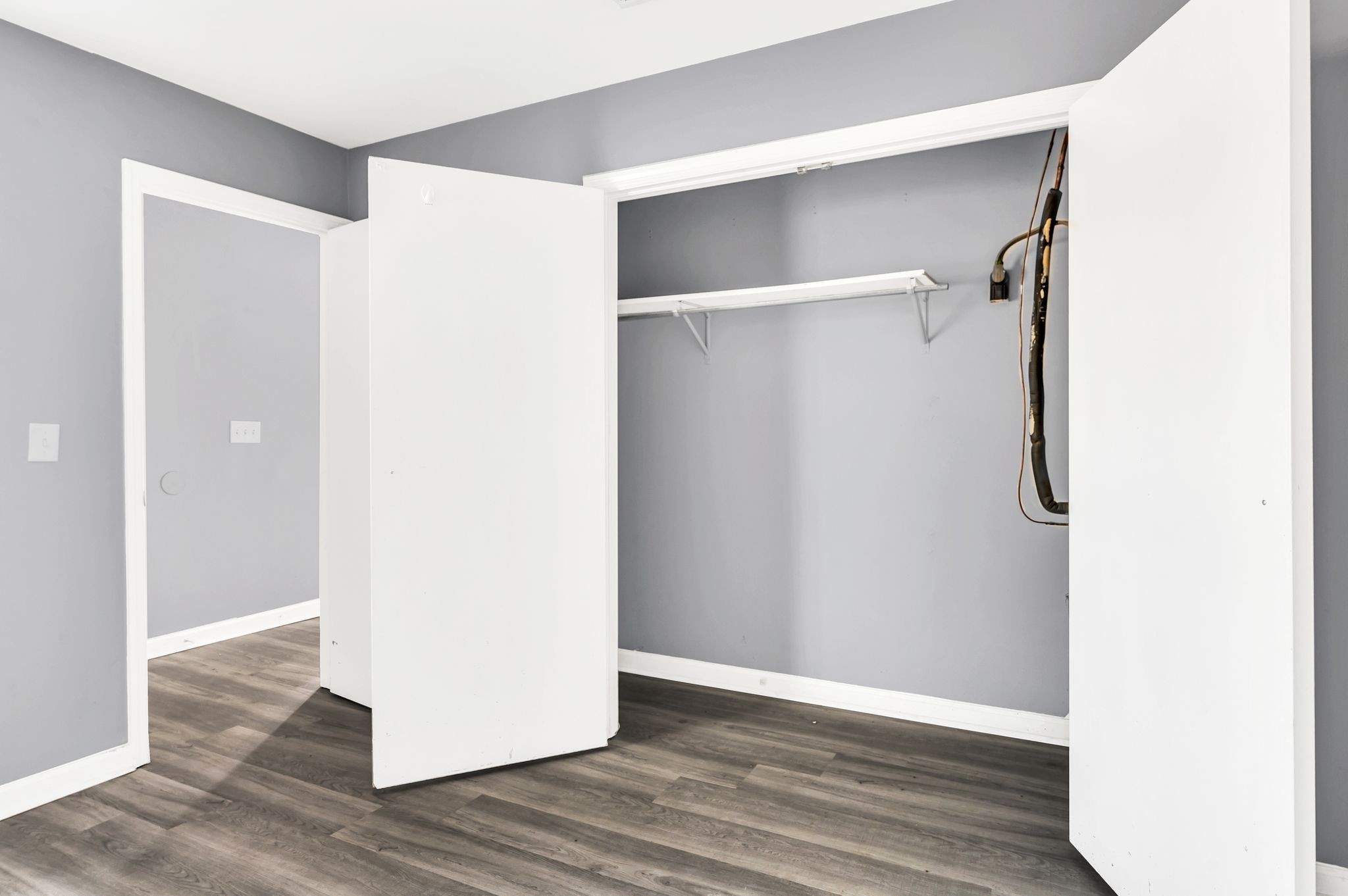 Nashville, Tennessee 37211, United States, 2 Bedrooms Bedrooms, ,2 BathroomsBathrooms,Residential,Active,21100