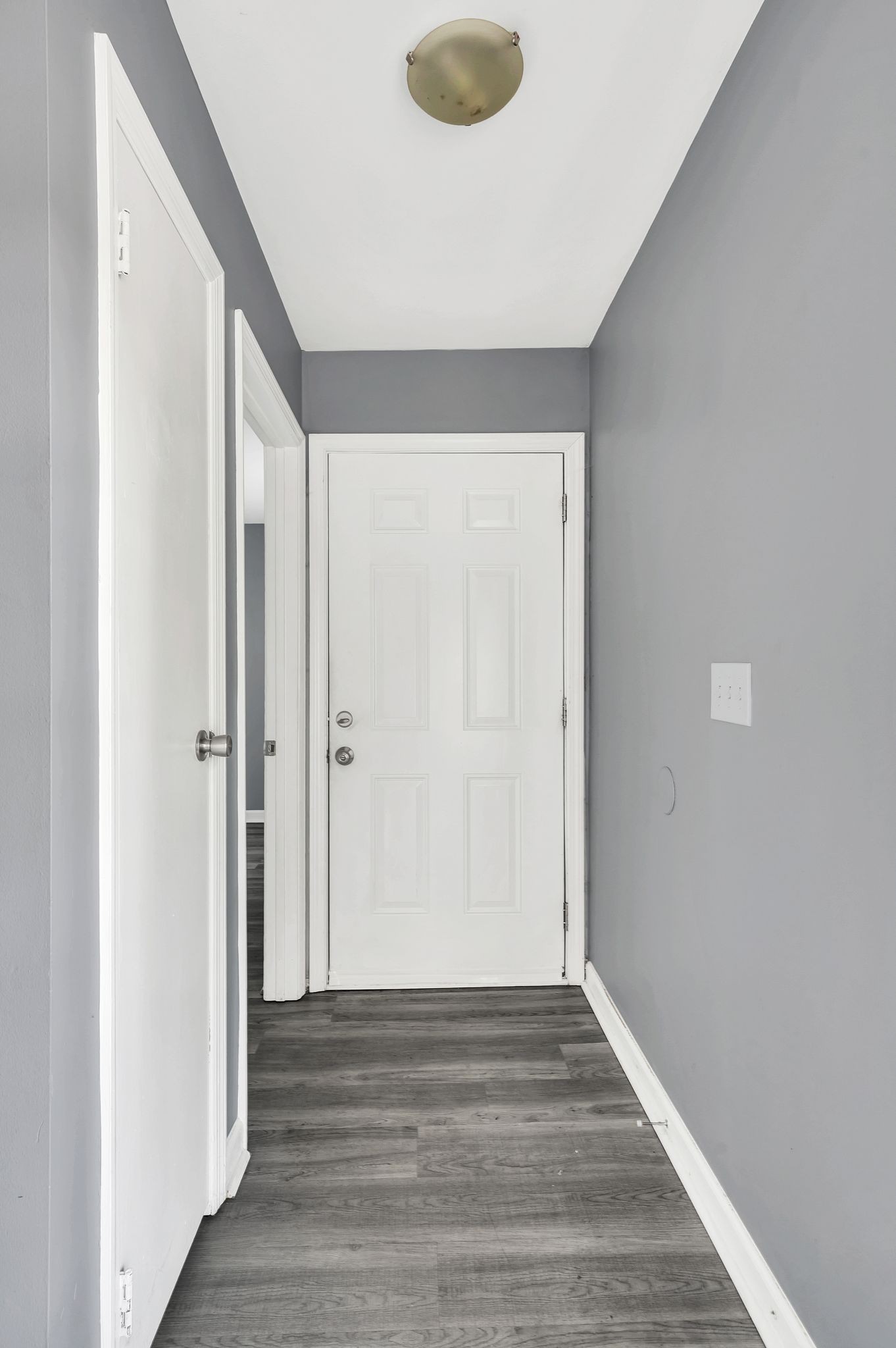 Nashville, Tennessee 37211, United States, 2 Bedrooms Bedrooms, ,2 BathroomsBathrooms,Residential,Active,21100