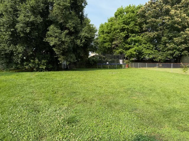 3367 Clearwater Dr