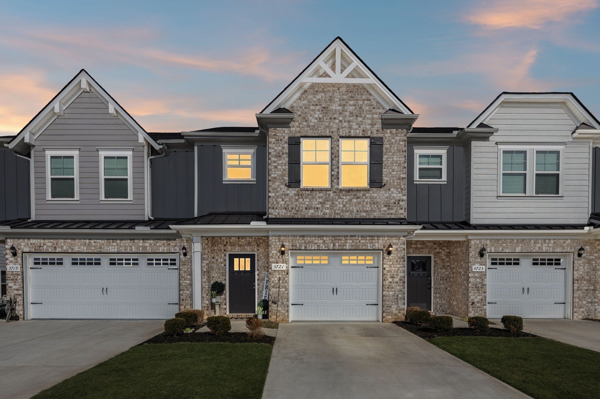 3721 Hunter Bryce Ln