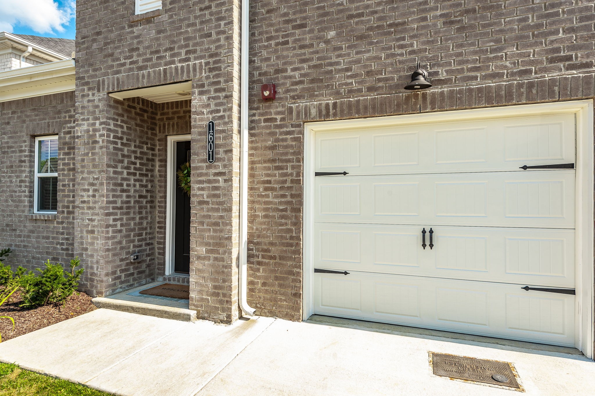204 Douglas Bend Rd 1601