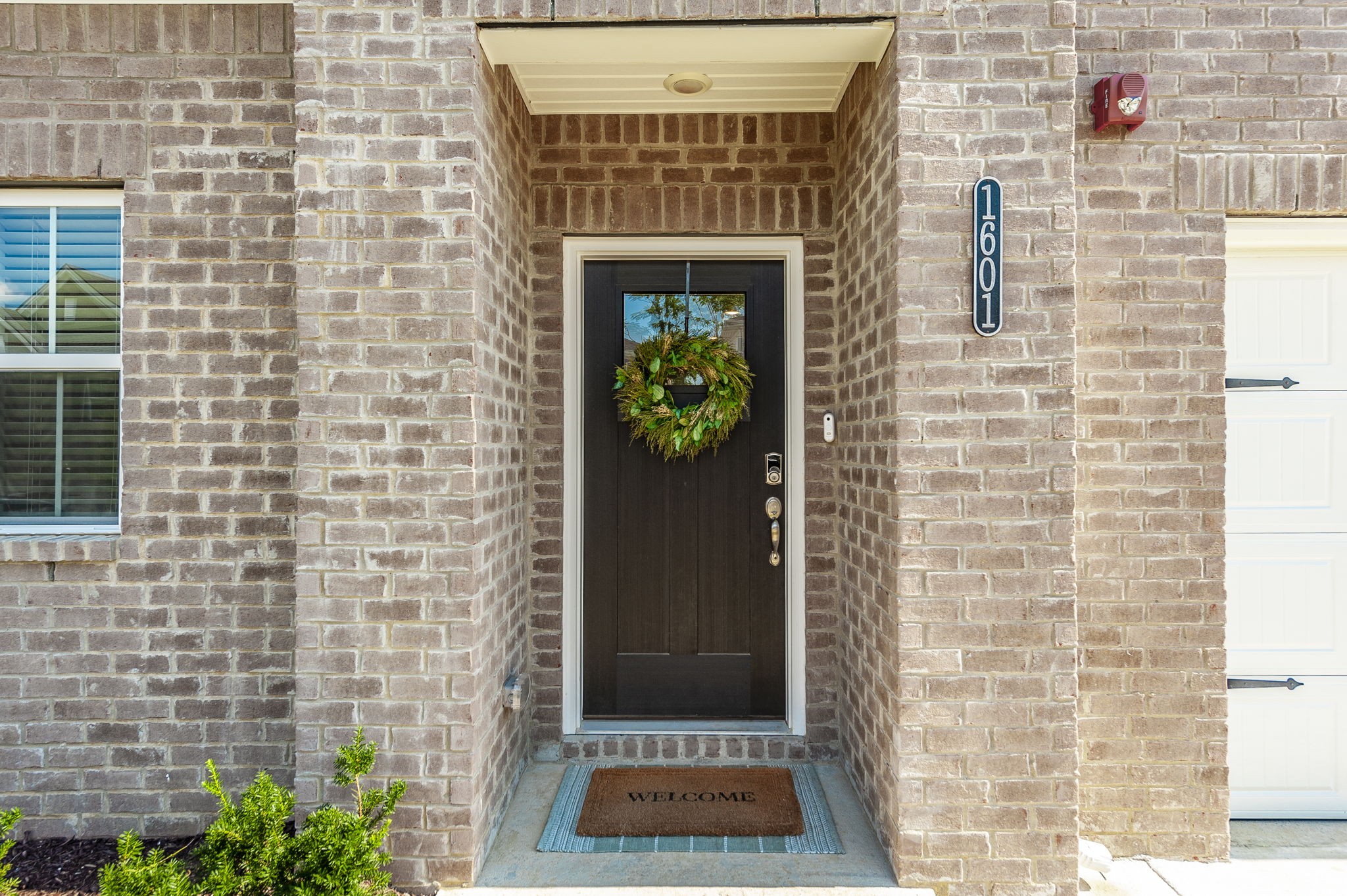 204 Douglas Bend Rd 1601