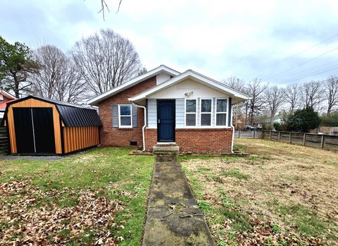 202 Parkway W Dickson TN 37055