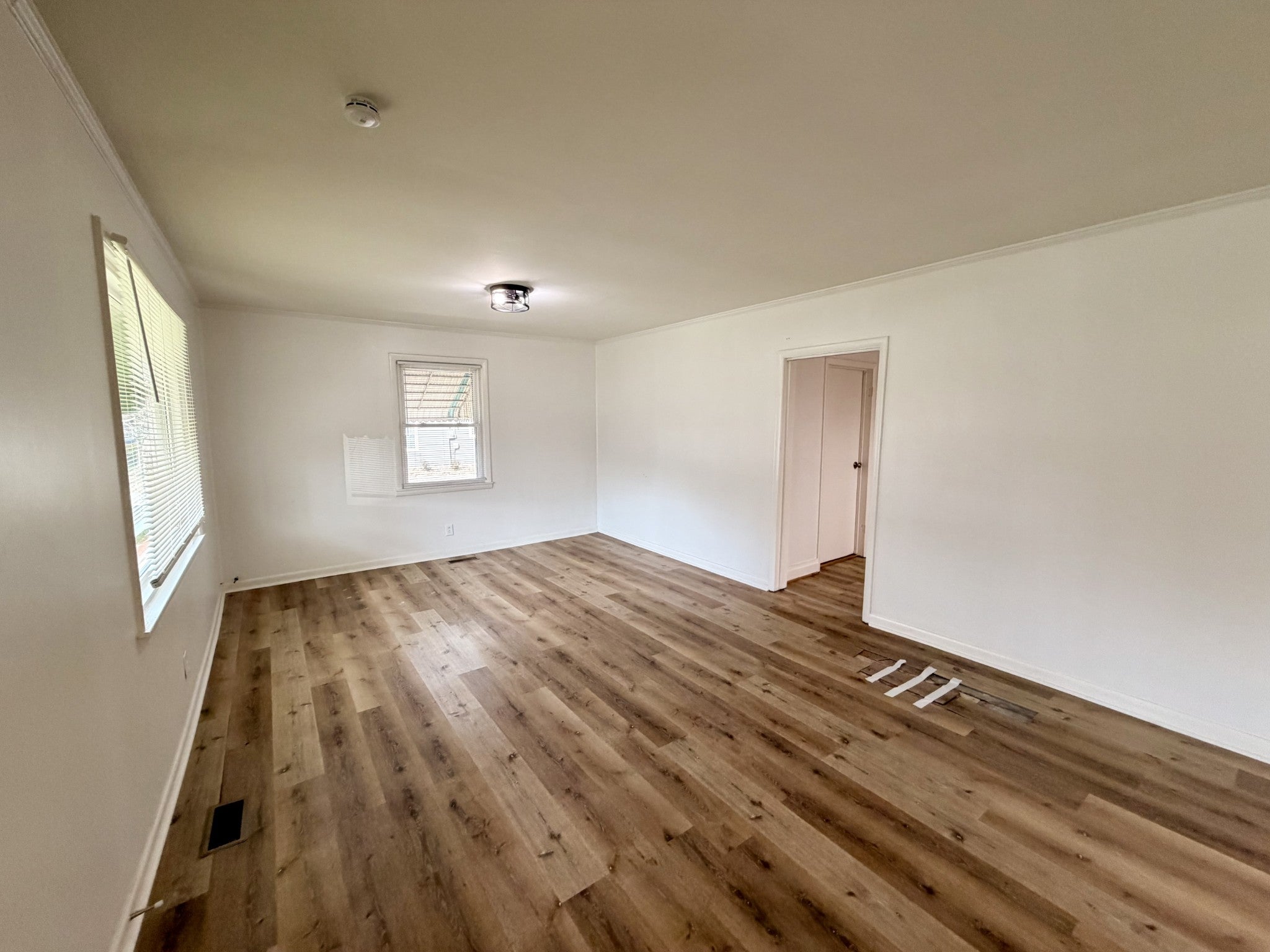 609 S Highland Ave