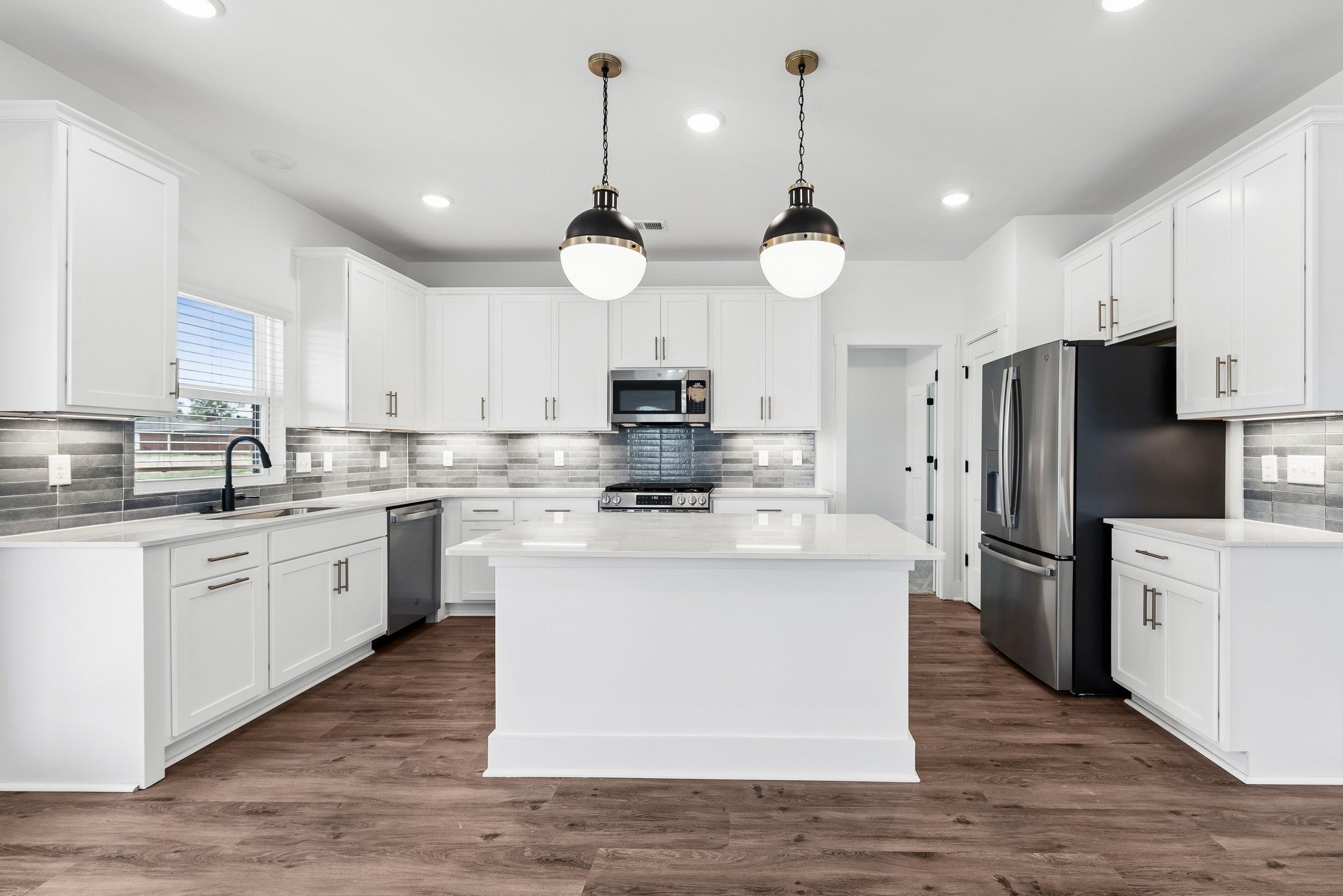 1220 Valley Ridge Drive
