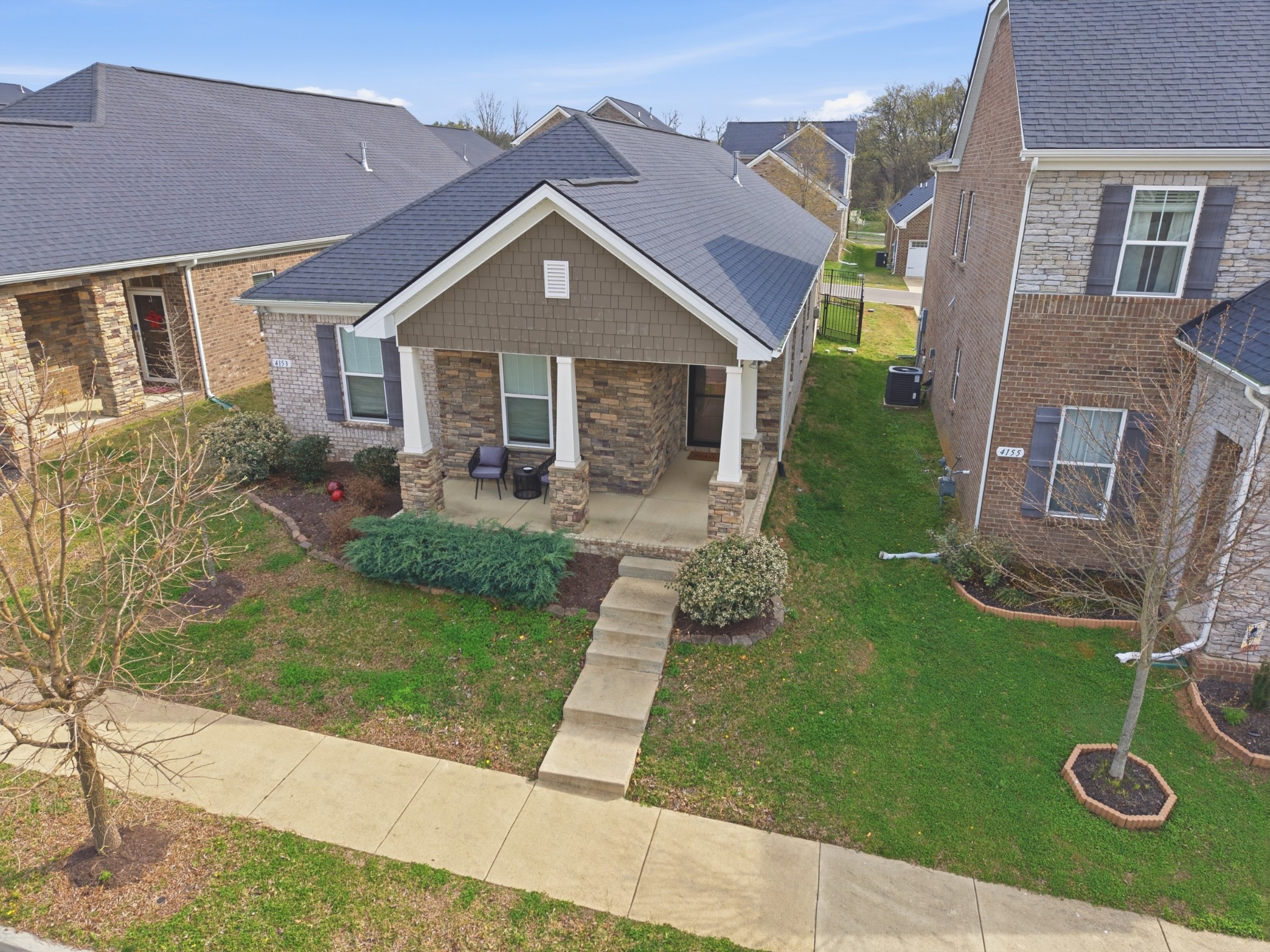 4153 Magnolia Farms Dr