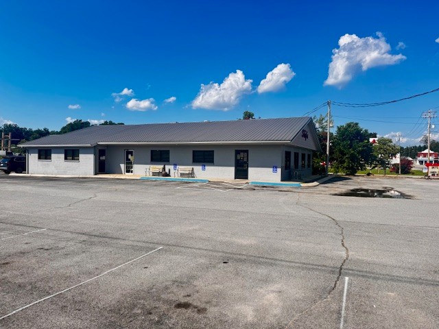 614 David Crockett Hwy