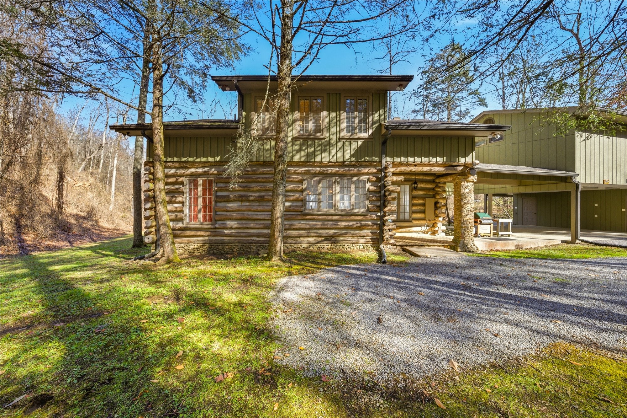 951 Carson Springs Rd