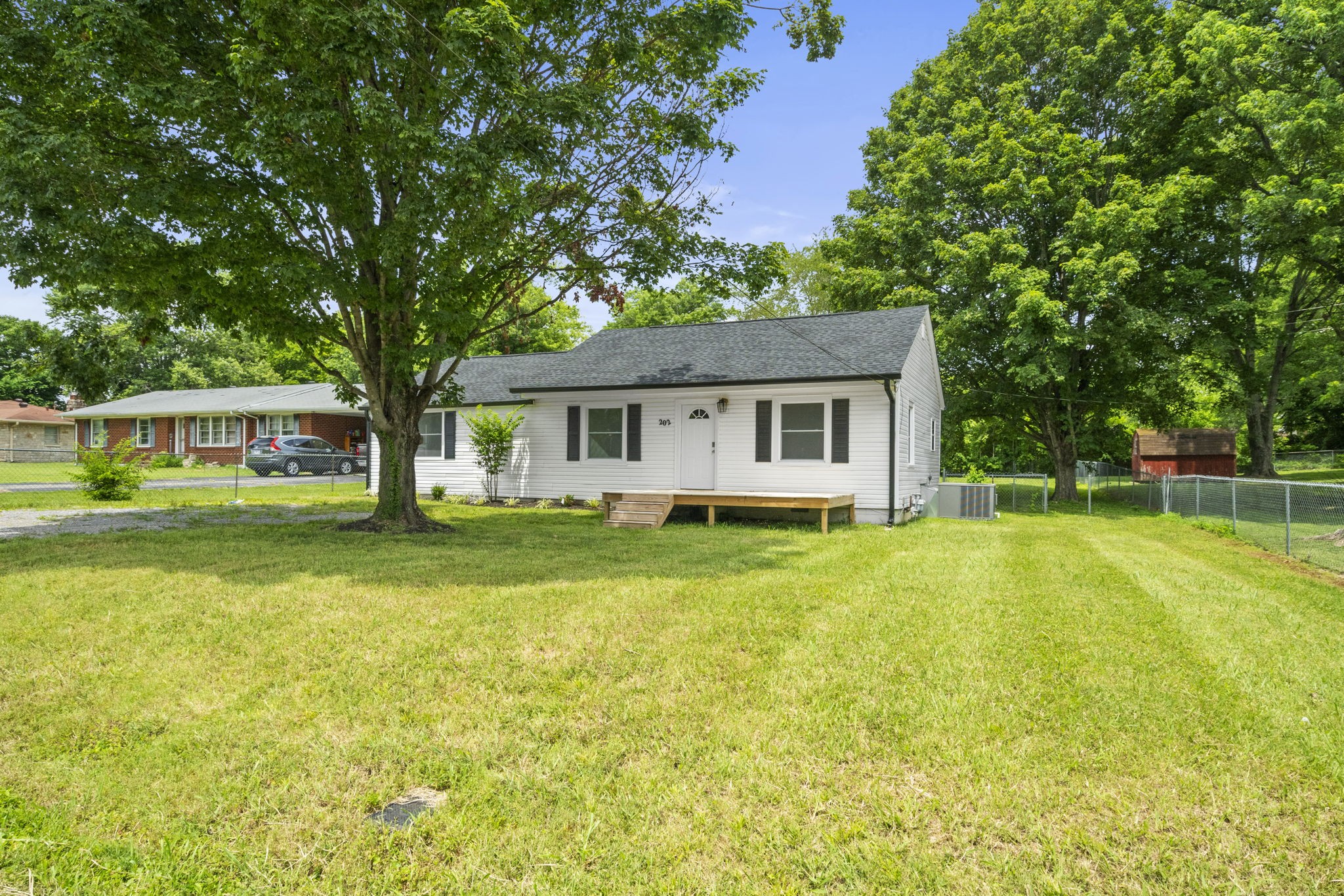 202 Fowler Ford Rd