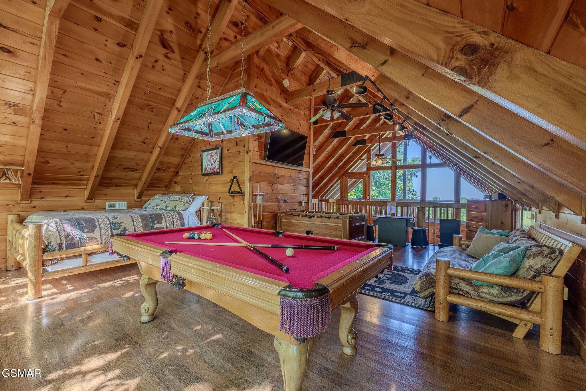 1637 Lamons Loop