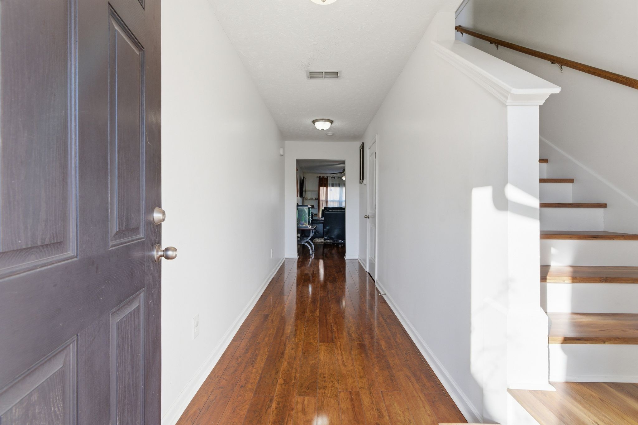 1133 Shallowbrook Trl S